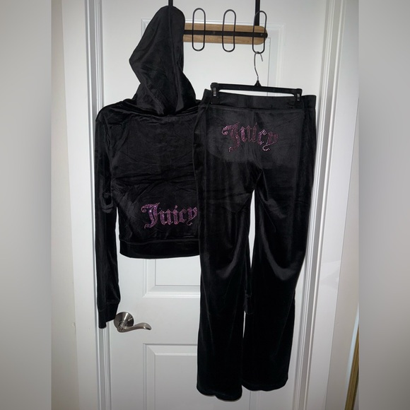 NWT Juicy Couture Liquorice Black Velour Pink Rhinestone Logo Tracksuit - Picture 2 of 8